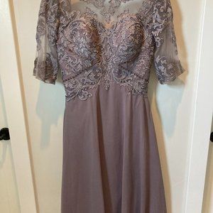 Lace Appliques Mother-of The-Bride Dress; Purple-grey; size 12